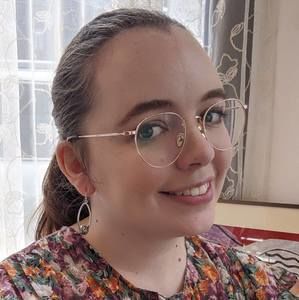 Meet your Posher, Eliza